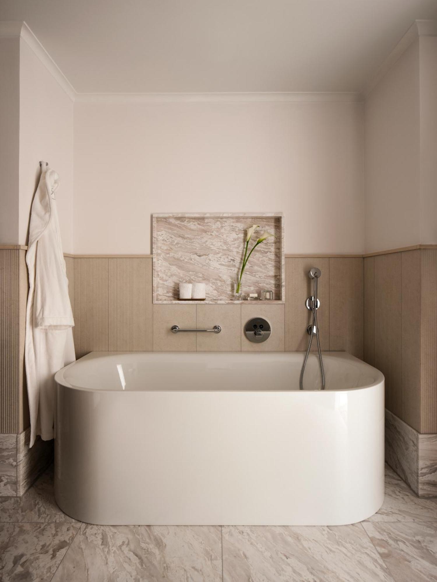 Rosewood 5*